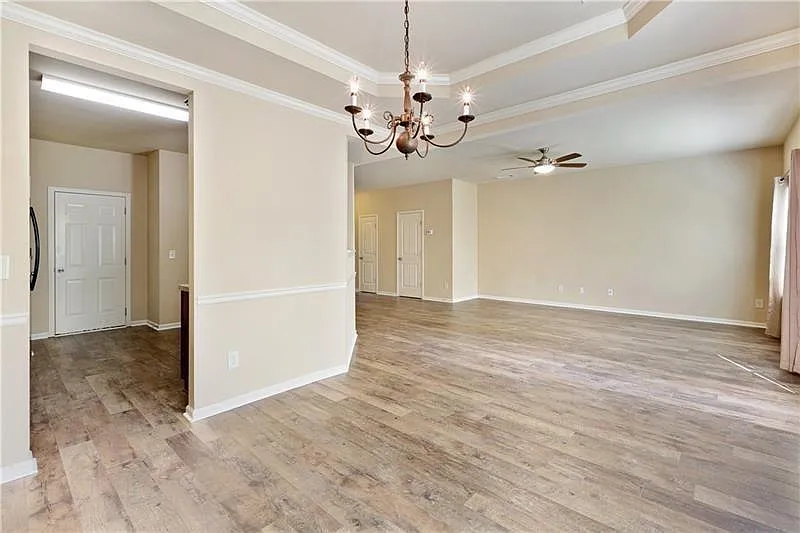 4 bed, 2.5 bath, 2149 sqft, $2,450 — Photo 4