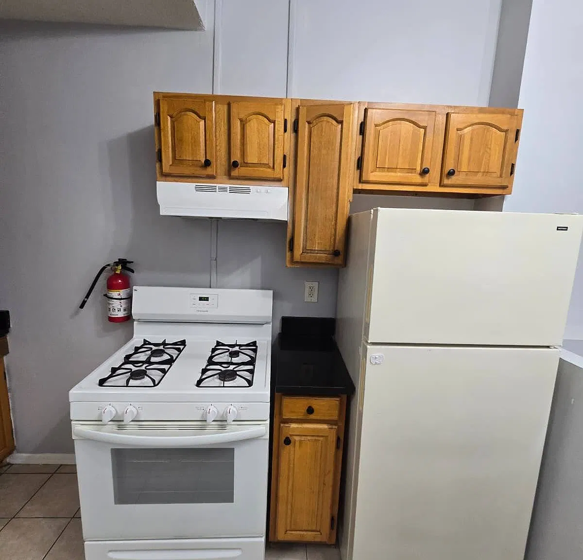 3 bed, $2,100 — Photo 1