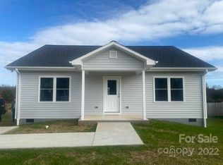 112 Elm St, Morganton, NC 28655