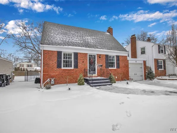 72 Neumann Pkwy, Buffalo, NY 14223