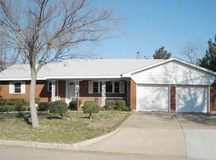 4505 SW 45th Pl, Lawton, OK 73505