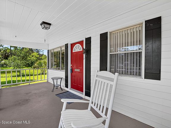 2nd image of 1944 Harlock Rd
