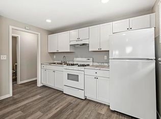 813 W 3rd St APT 3, Mishawaka, IN 46544