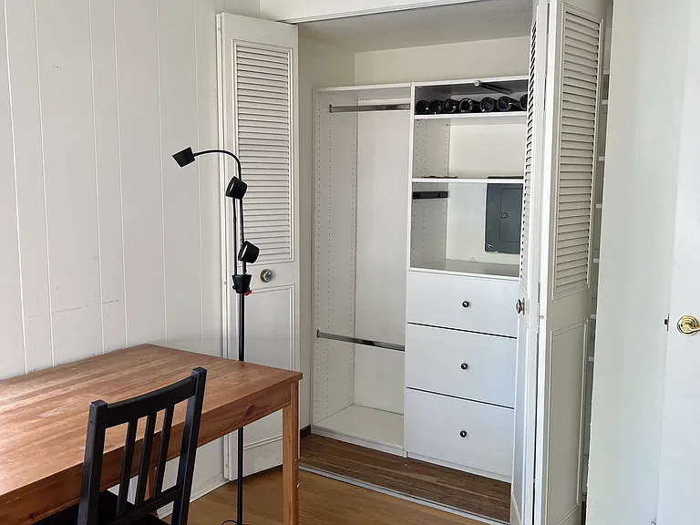 2344 Hilgard Ave — Photo 9