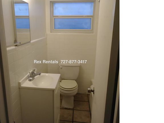 5th image of 853 22nd Ave S