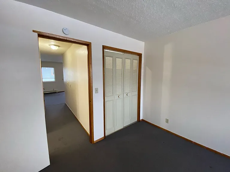 8055 Jewel Lake Rd — Photo 6