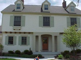 307 Saddleback Dr NE, Grand Rapids, MI 49525
