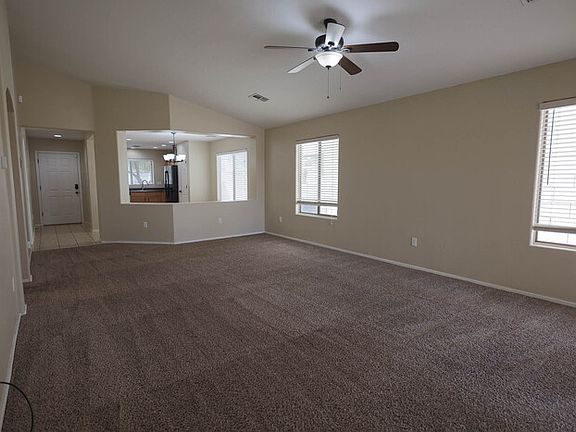 3rd image of 471 W Camino Tunera