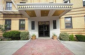 2nd image of 6702 Ridge Blvd APT 6B