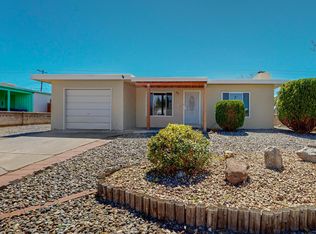 5016 Palo Duro Ave NE, Albuquerque, NM 87110
