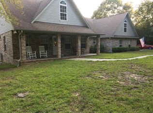 6135 Holloway Rd, Baker, FL 32531