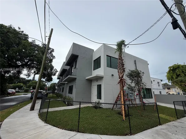 6480 NE 1st Ave, Miami, FL
