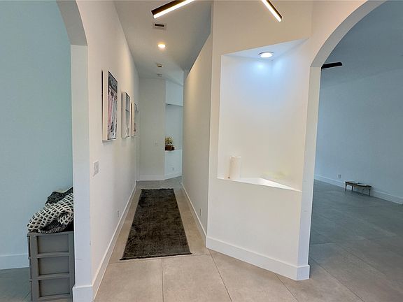 3rd image of 5175 NW 50th Terrace