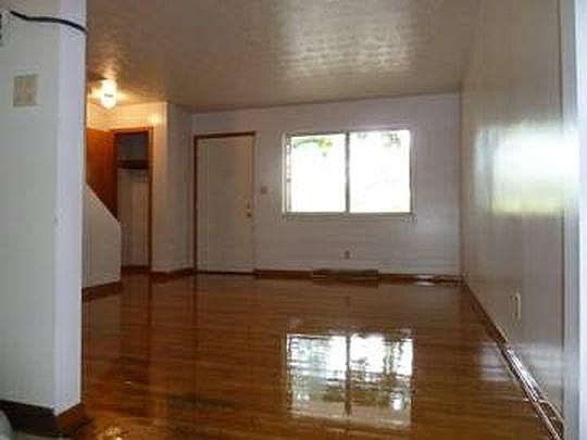 2nd image of 2460 Eastlawn Ave #A