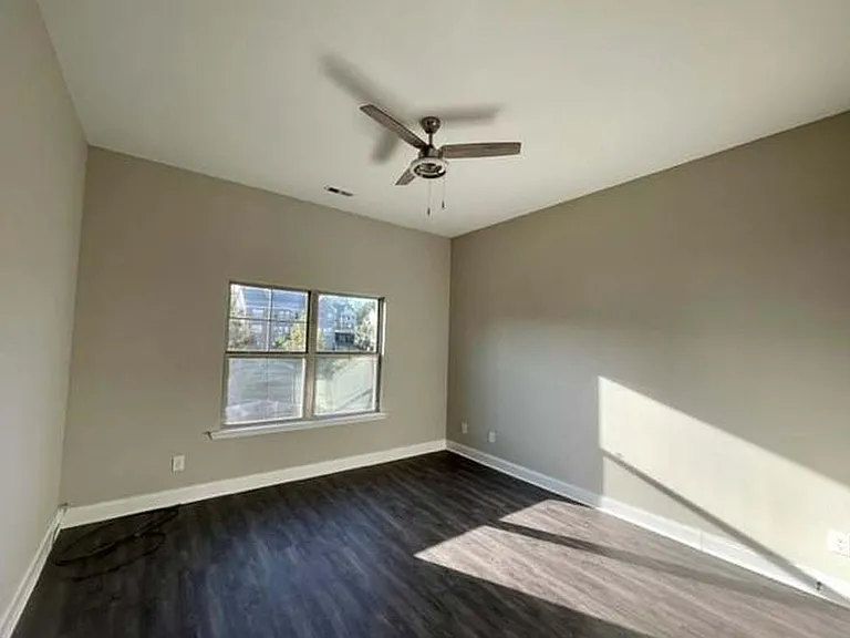 26 Bradley Dr — Photo 28