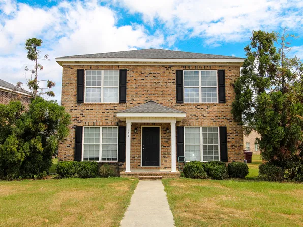 137 Herschel Dr, Statesboro, GA 30458