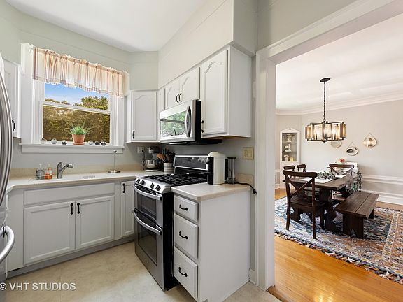 5th image of 338 S East Ave APT 2S