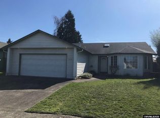 377 Burma Ct NE, Salem, OR 97301