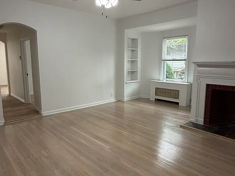 102 Woodland Ave #1 — Photo 5