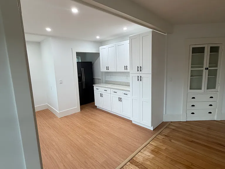 38-40 E Main St #2 — Photo 4