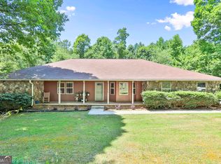 5565 Stagecoach Rd, Rex, GA 30273