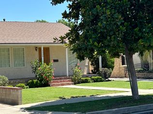 5008 Newcastle Ave, Encino, CA 91316