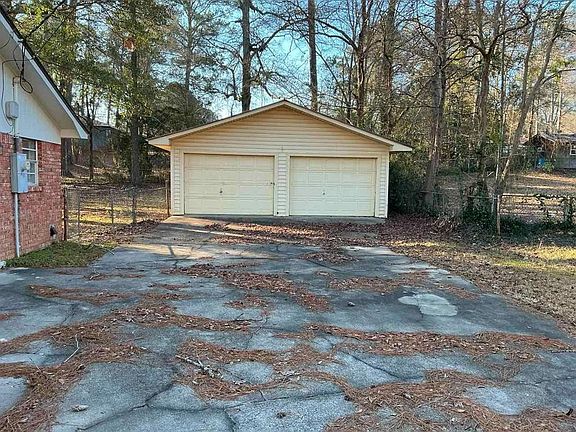 4th image of 8 Mar Ree Dr