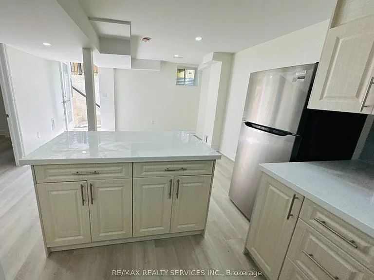 9 Enclave Trl #BASEMENT — Photo 7