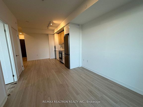 5th image of 9751 Markham Rd #512