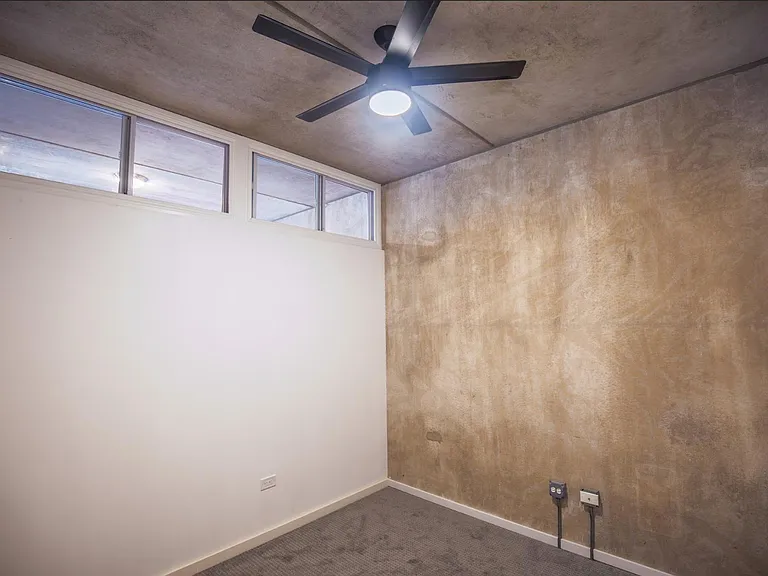 630 N Franklin St #605 — Photo 3