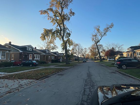 4th image of 927 S 22nd Ave