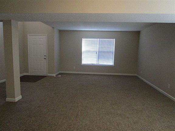 3rd image of 9718 Treyburn Green Way