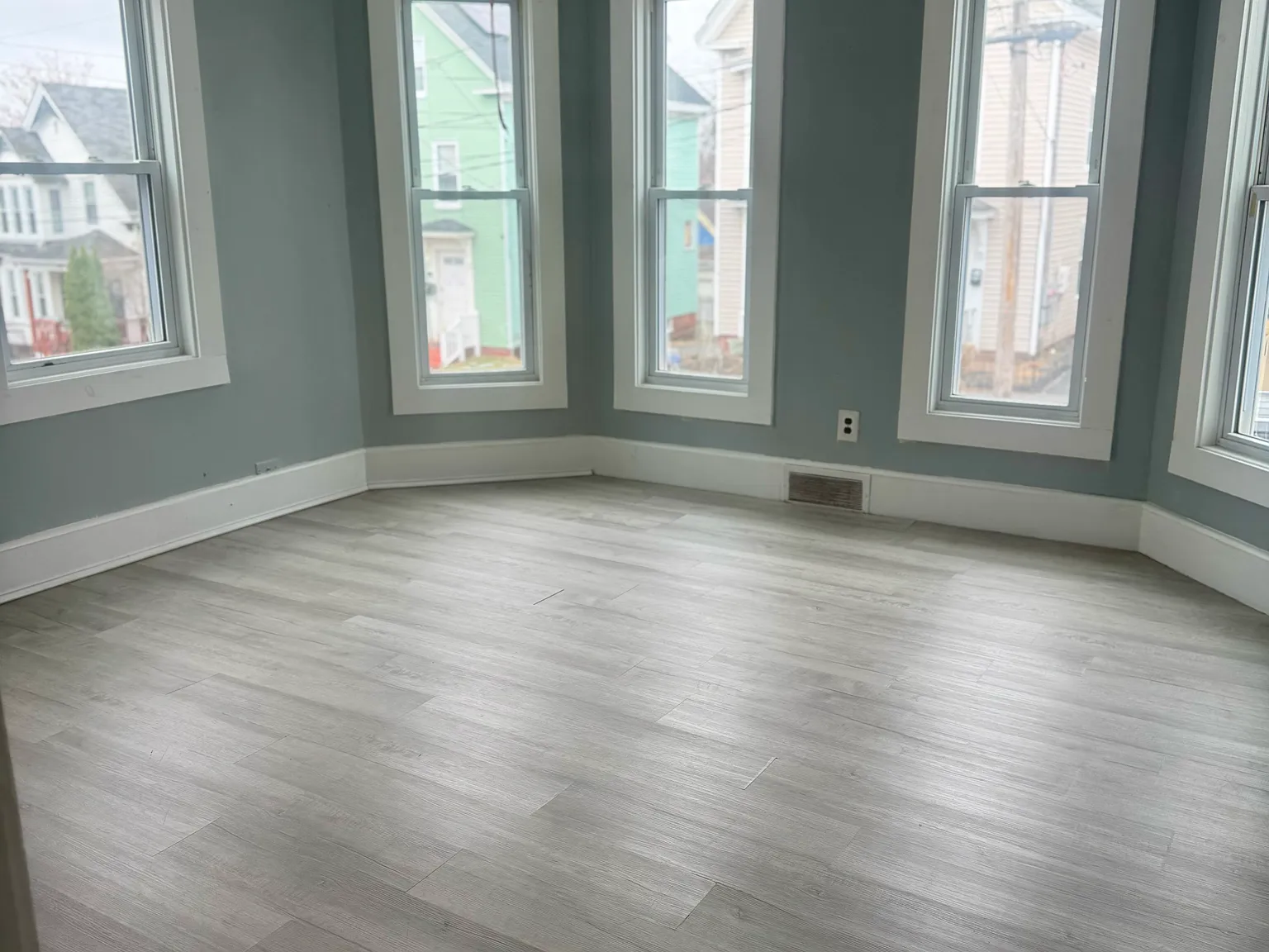 2 bed, 2221 sqft, $2,550 — Photo 3