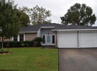 2307 Pilgrims Bend Dr, Friendswood, TX 77546