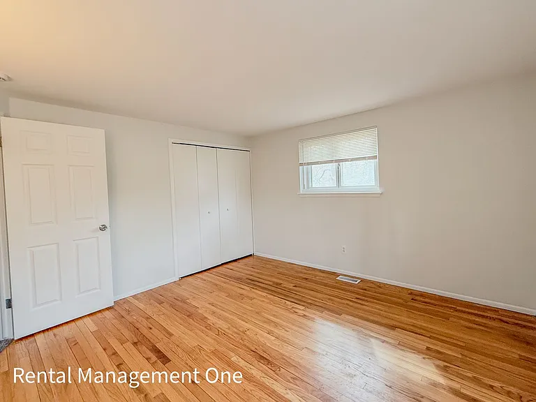5604 Haymeadow Dr — Photo 19