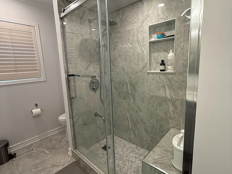 22 Rochefort Dr — Photo 27