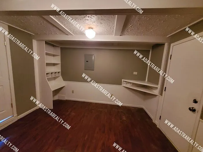 11121 E 56th Ter — Photo 10