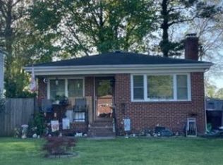 1527 Elm Ave, Chesapeake, VA 23325