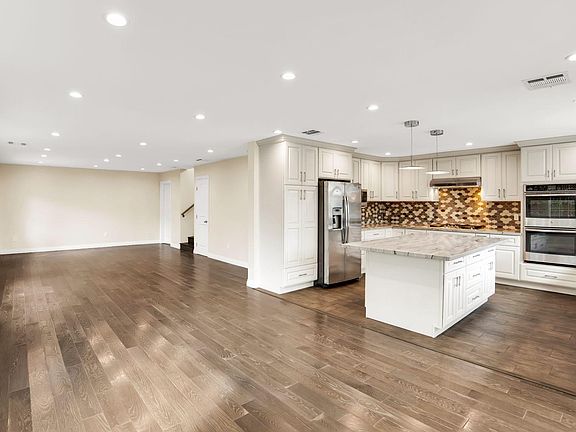 5th image of 8500 Glider Ave #2