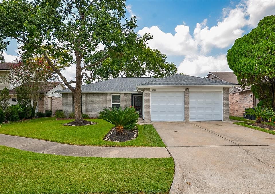 1st image of 7514 Trabajo Dr