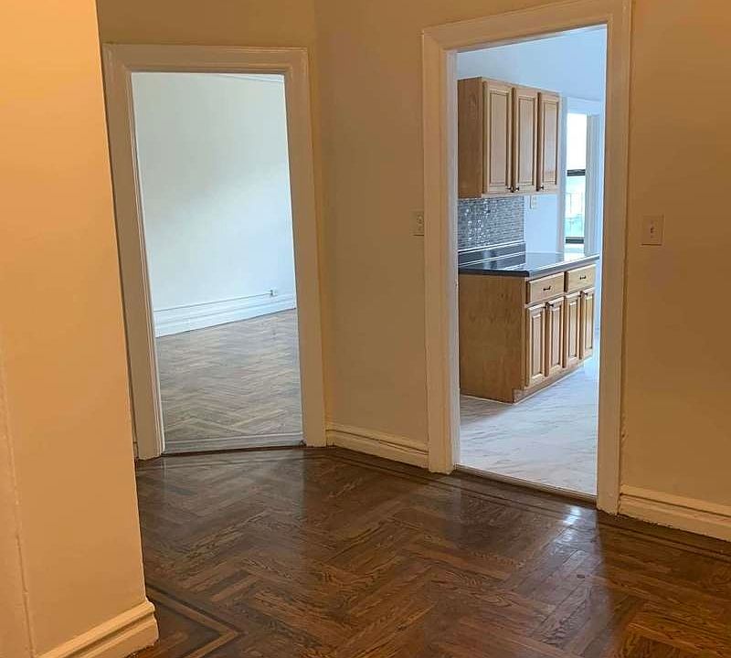 1st image of 5009 Broadway APT 509