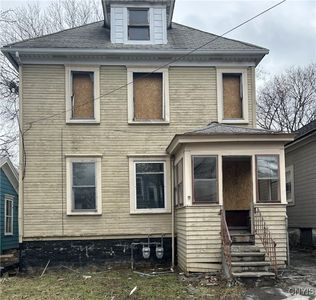 108 Hier Ave, Syracuse, NY, 13203