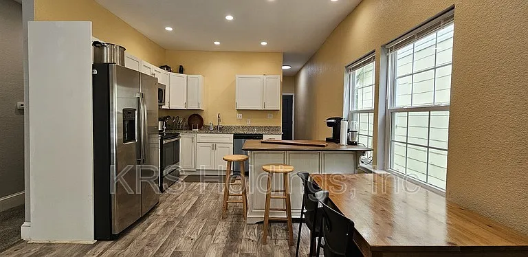3117 Argonne Ave — Photo 2