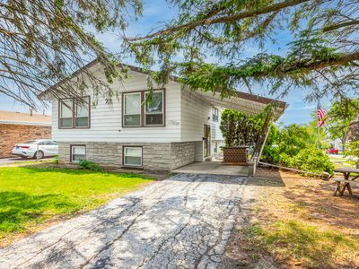 7325 173rd St, Tinley Park, IL, 60477