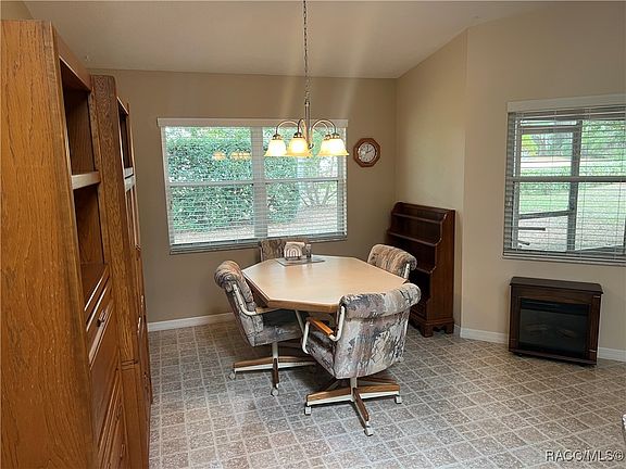 5th image of 3349 E Chichester Ct