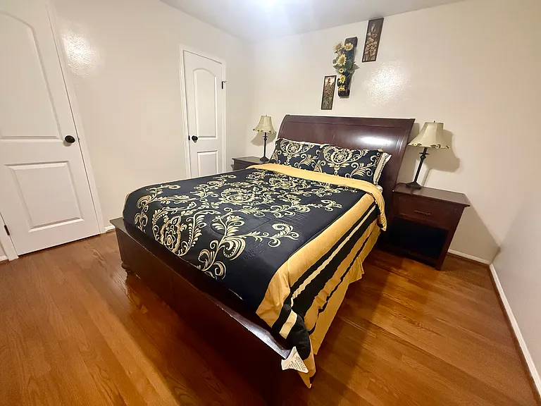 Starlite Dr — Photo 10