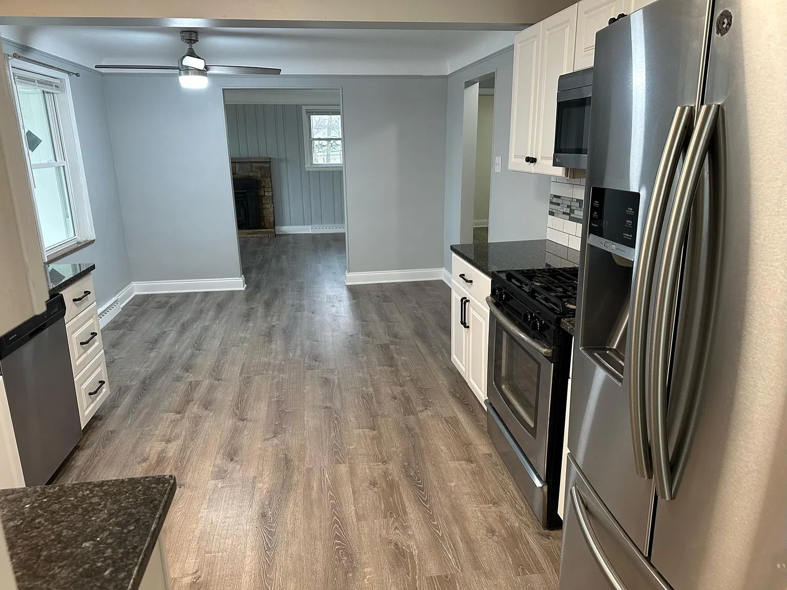 3 bed, 1700 sqft, $2,200 — Photo 4