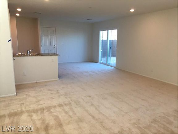 3rd image of 1129 Glistening Acres Ave