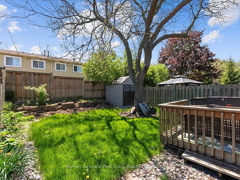 121 Ribblesdale Dr — Photo 24