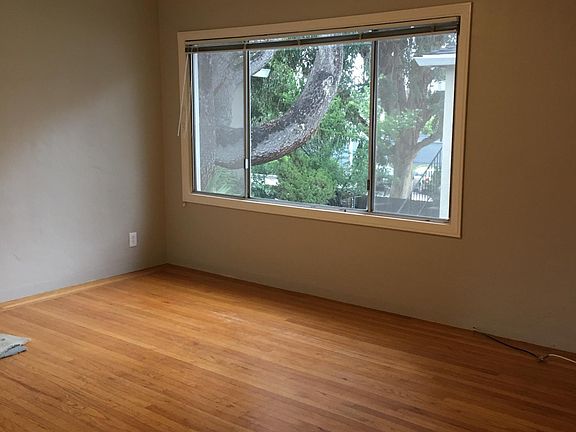 3rd image of 888 Middle Ave #3